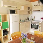Ferienhaus In Ermioni Mit Grill- Gemeinschaftlichem Pool Und Terrasse By Interhome Thermisía