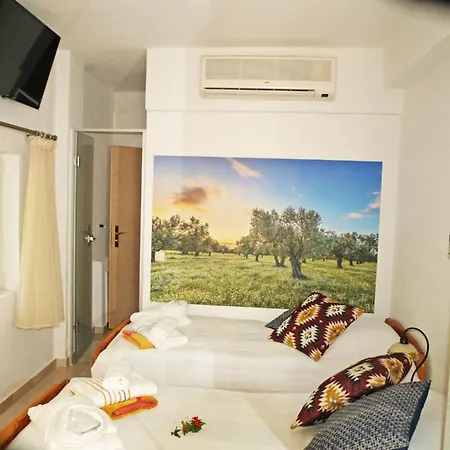 In Ermioni Mit Grill- Gemeinschaftlichem Pool Und Terrasse By Interhome Casa vacanze *