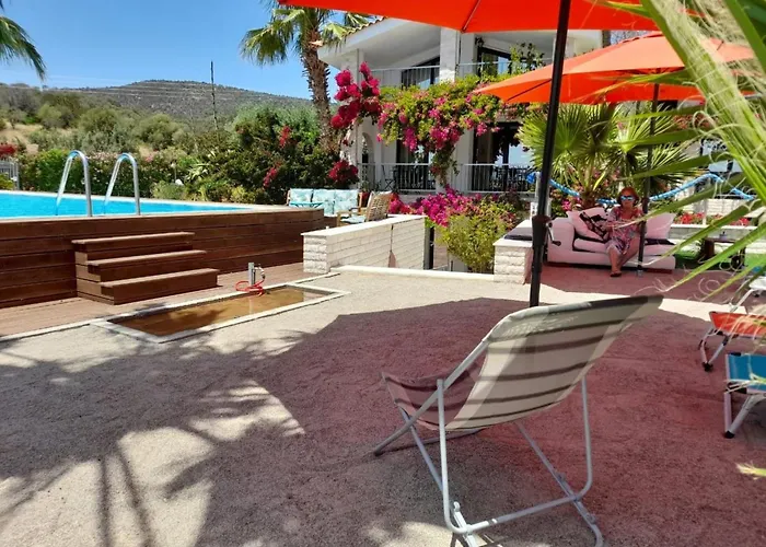 In Ermioni Mit Grill- Gemeinschaftlichem Pool Und Terrasse By Interhome 別荘