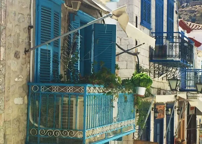 In Ermioni Mit Grill- Gemeinschaftlichem Pool Und Terrasse By Interhome * Thermisía